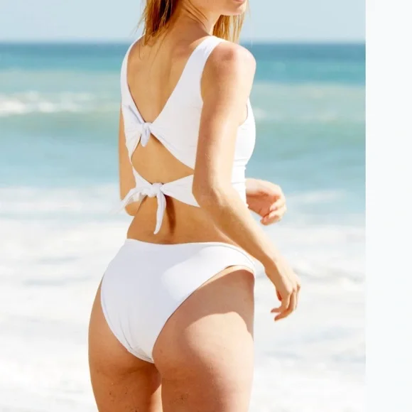 COPY - White crop bikini top and bottom - Picture 7 of 7